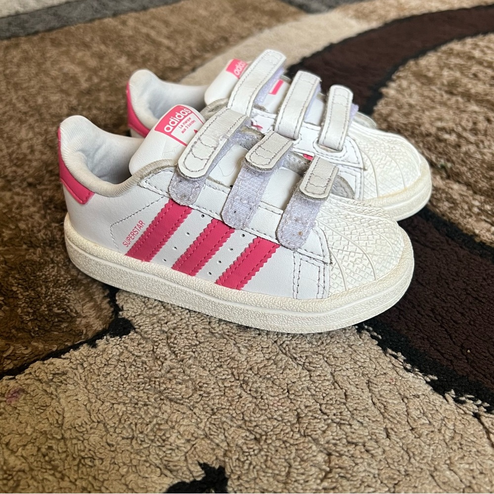 Baby Girl Adidas Superstar Size 6K